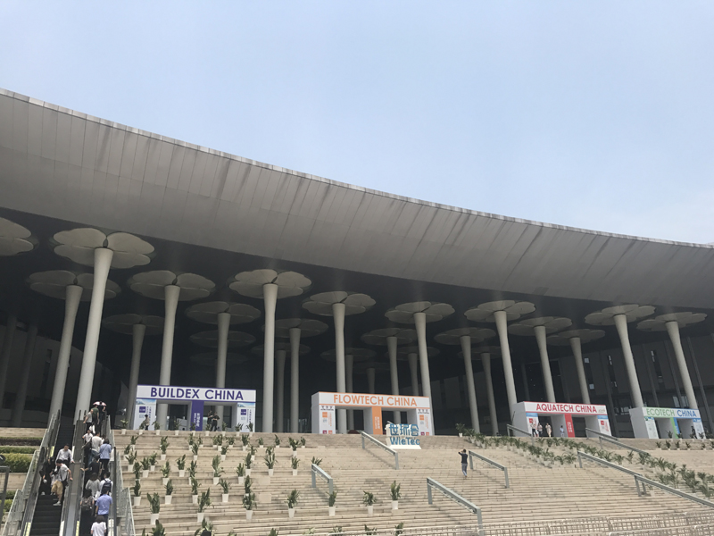 淞江集團攜高端橡膠接頭參加2017年上海泵管閥展會現場